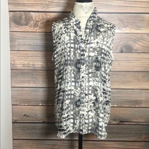Apt 9 sleeveless button down blouse new with tags